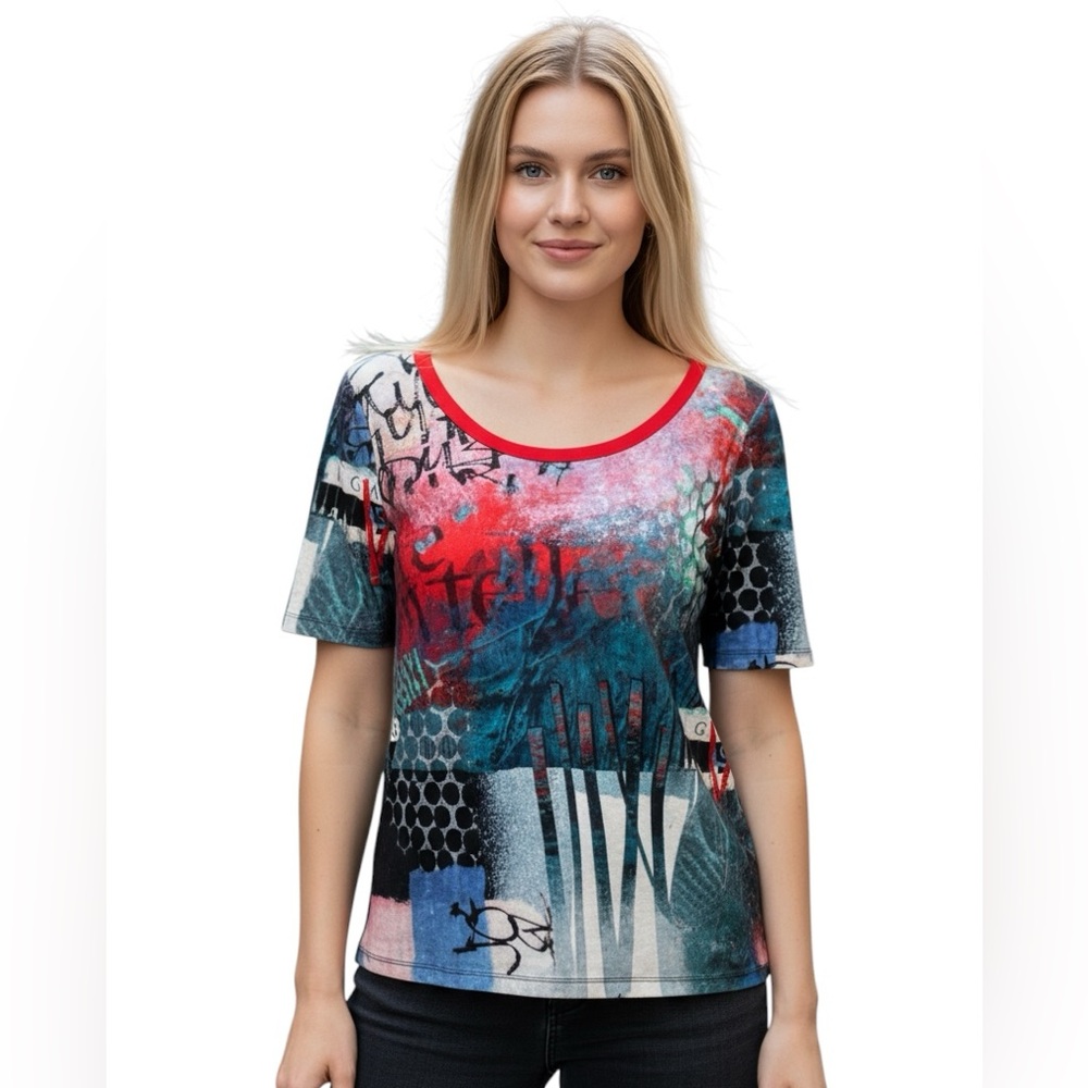 Simply Art by Dolcezza Graphic artsy retro glam whimsical casual shirt